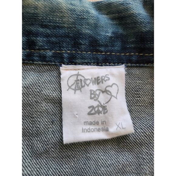 Flowers by Zoe Crochet Denim Jacket - Picture 3 of 9